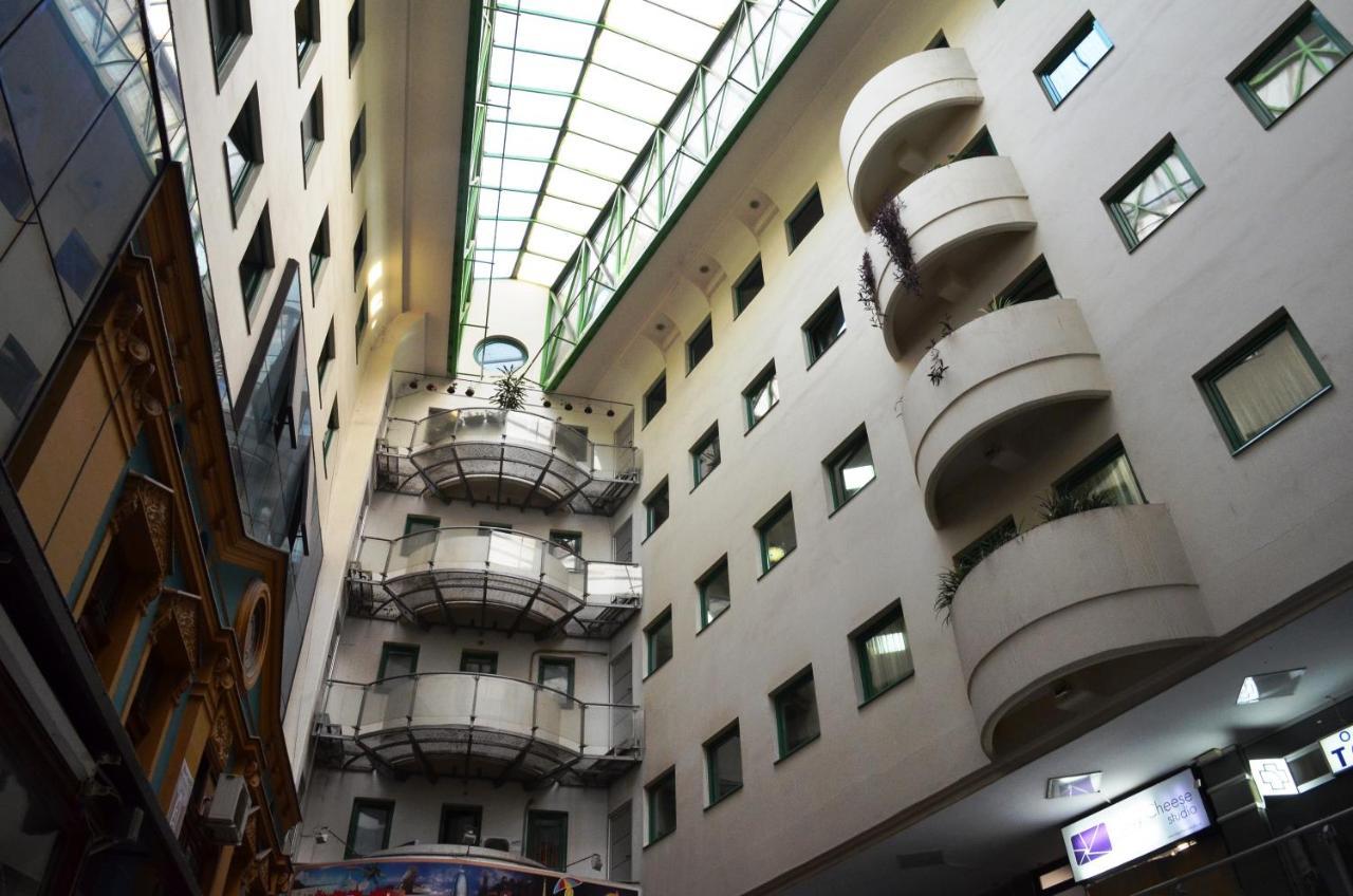 Tike, Tak - Central Residence Nis Luaran gambar